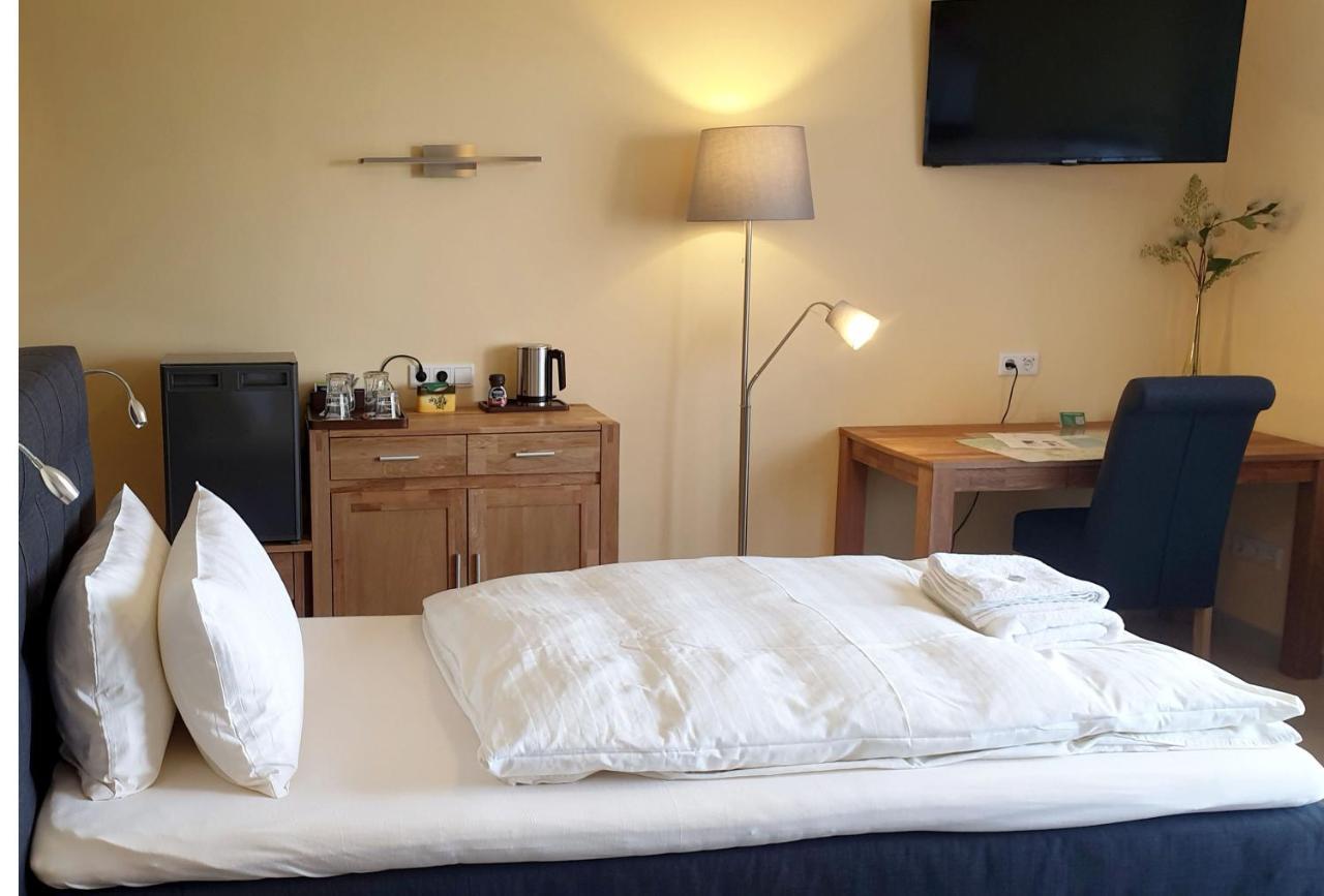Bed And Breakfast Am Hoehenweg ヴァールシュタイン エクステリア 写真