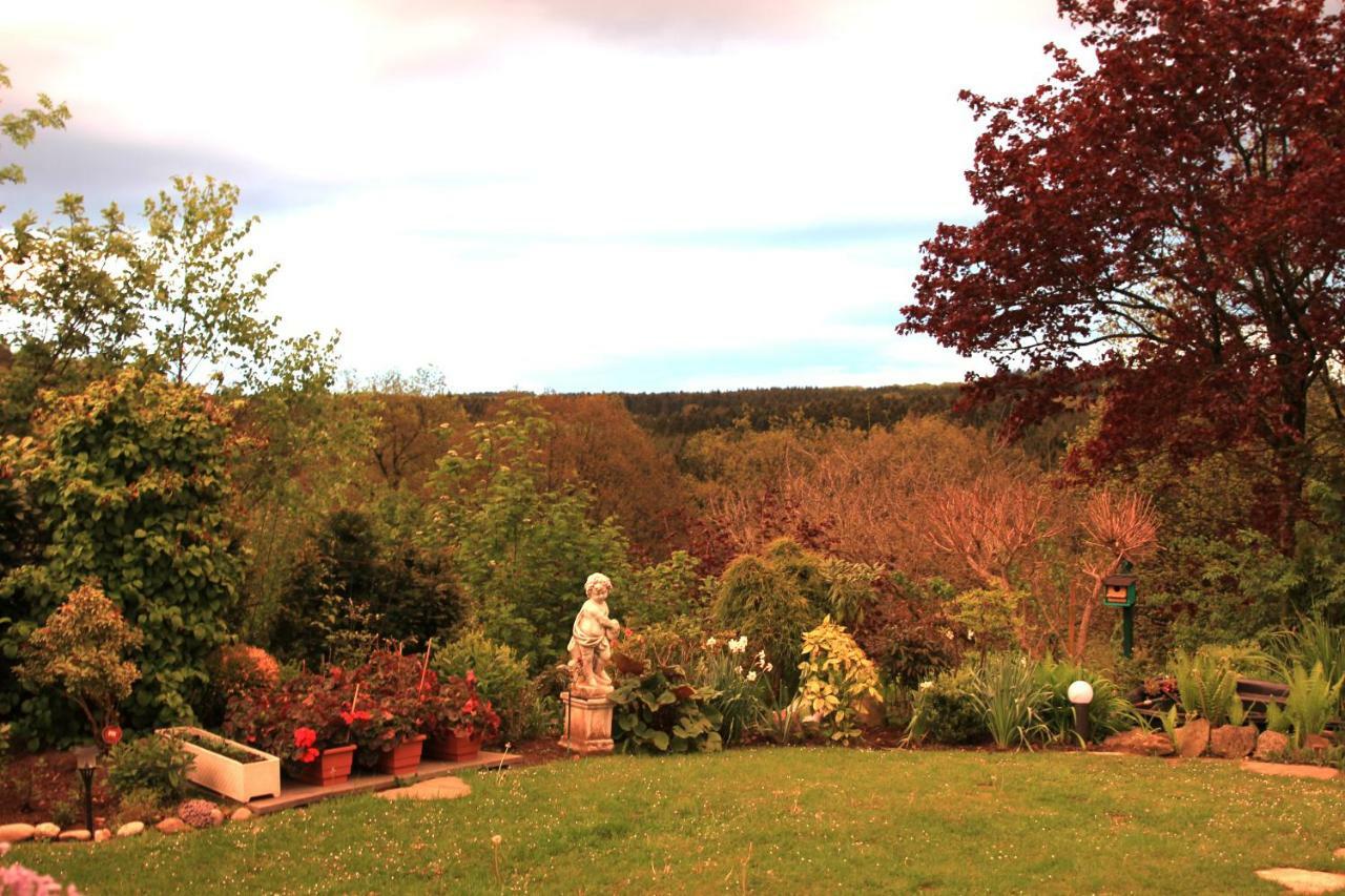 Bed And Breakfast Am Hoehenweg ヴァールシュタイン エクステリア 写真